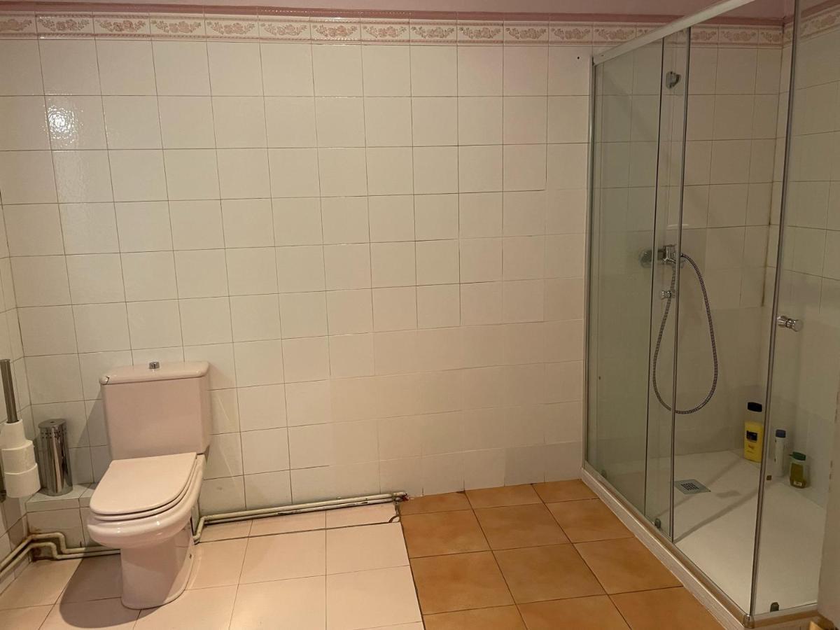 Leon Habitaciones Madri Exterior foto